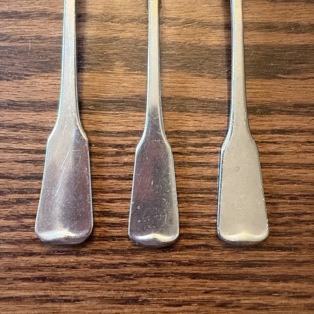 Oneida Stainless Flatware AMERICAN COLONIAL Salad Forks (2) Dinner Fork (1)